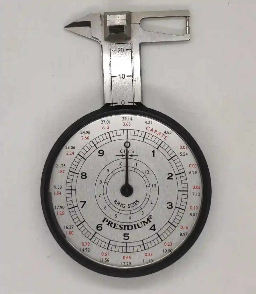 Calibre à pierre
